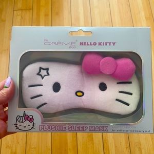 The Crème Shop x Hello Kitty plushie sleep mask 💤
